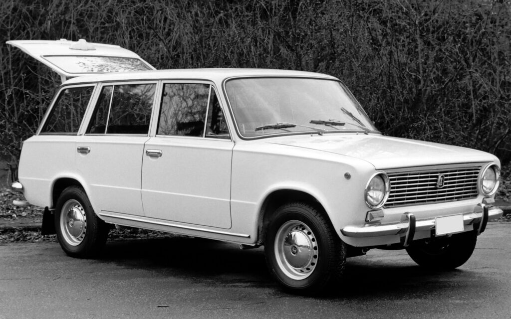 Фото 120 — Обзор новых моделей ВАЗ 2102: что ждать от обновлений