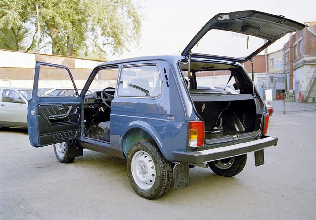 Фото 168 — Сравнение ВАЗ 2123 и ВАЗ 21213: что отличает эти модели?