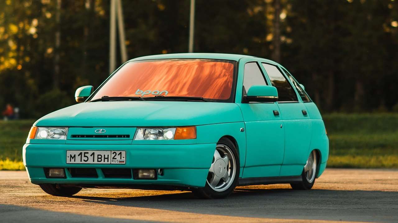 Фото 60 — Обзор автомобиля ВАЗ 2112: семейный автомобиль с хорошей проходимостью